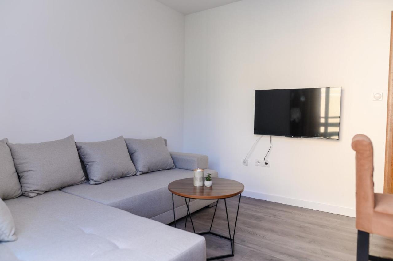 סוקו בניה Apartmani Zat מראה חיצוני תמונה
