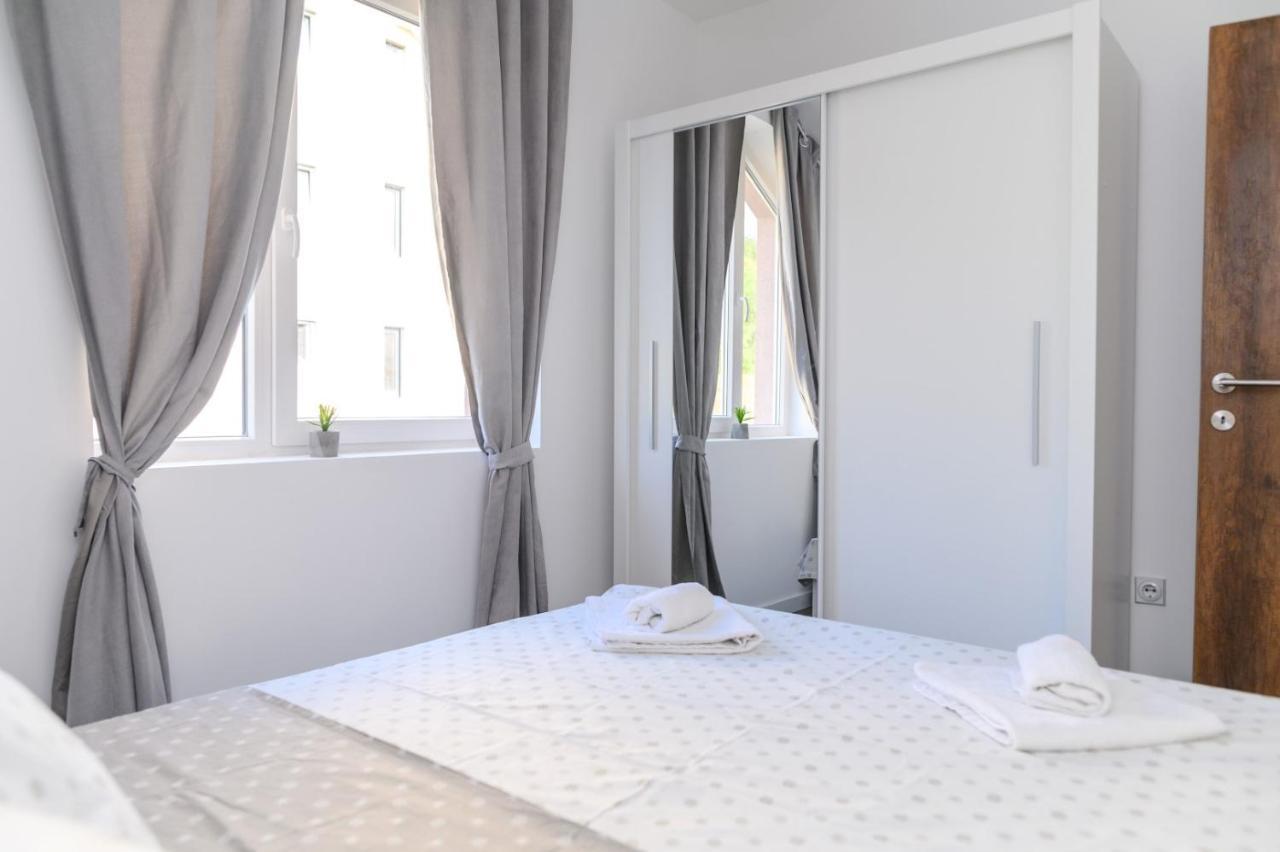 סוקו בניה Apartmani Zat מראה חיצוני תמונה