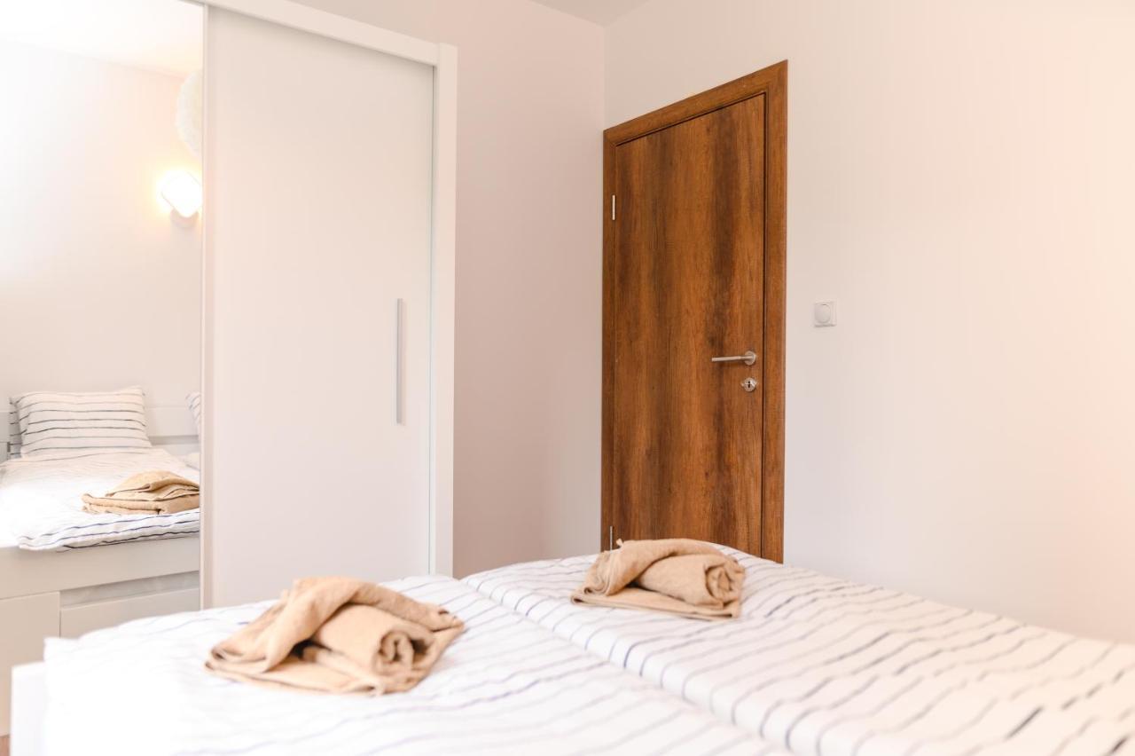 סוקו בניה Apartmani Zat מראה חיצוני תמונה